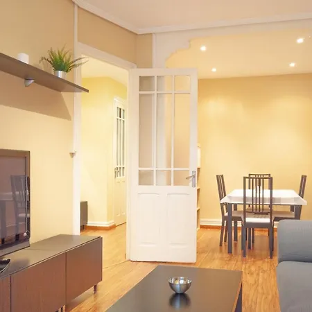 Apartamento Av Ezcurdia 11 Gijón